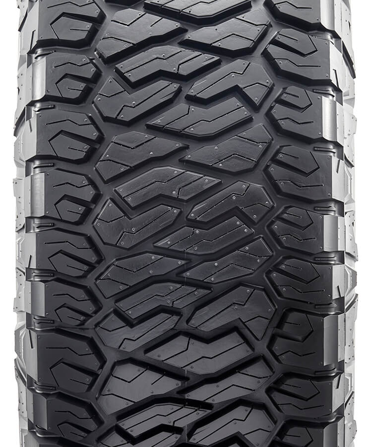 Maxxis AT811 Razr 285/55 R22 124/121R (10PR) купить в KOLOBOX